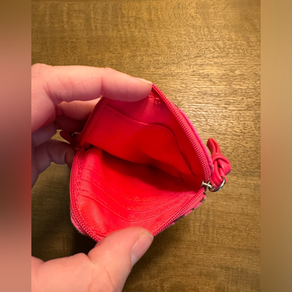 Pink Wallet - Picture 2 of 3